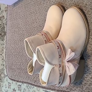 POP GIRLS TAN AND PINK ANKLE BOOTS WITH SPARKLES SIZE 5